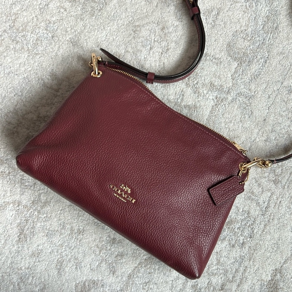 Coach two Pouch crossbody